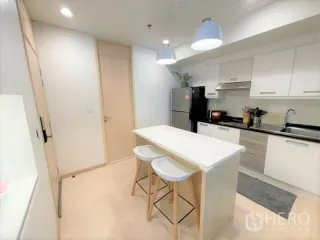 Аренда и продажа 3 спальни кондо в Сатхон, Бангкок