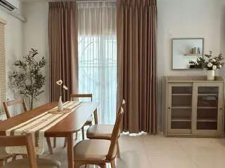 出租 3 卧室 独立屋 在 Bang Phli, Samut Prakan