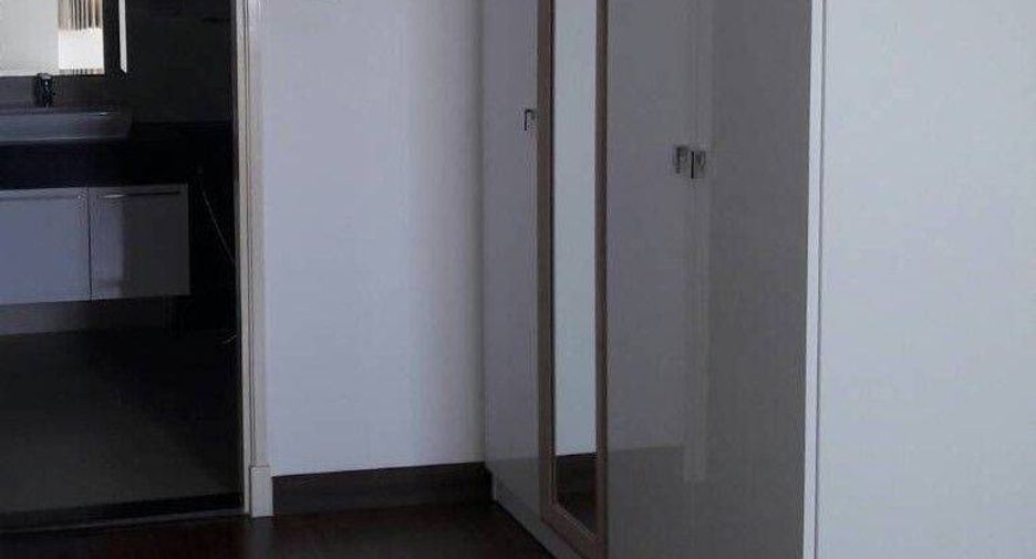 À louer et à vendre 2 chambres condo à Yan Nawa, Bangkok