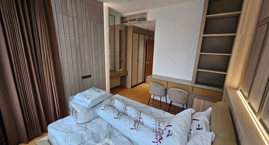 For rent 3 ベッドルーム condo in Khlong Toei, Bangkok