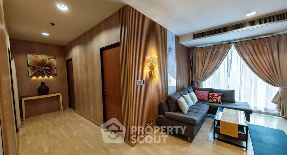For rent 2 bedrooms condo in Watthana, Bangkok