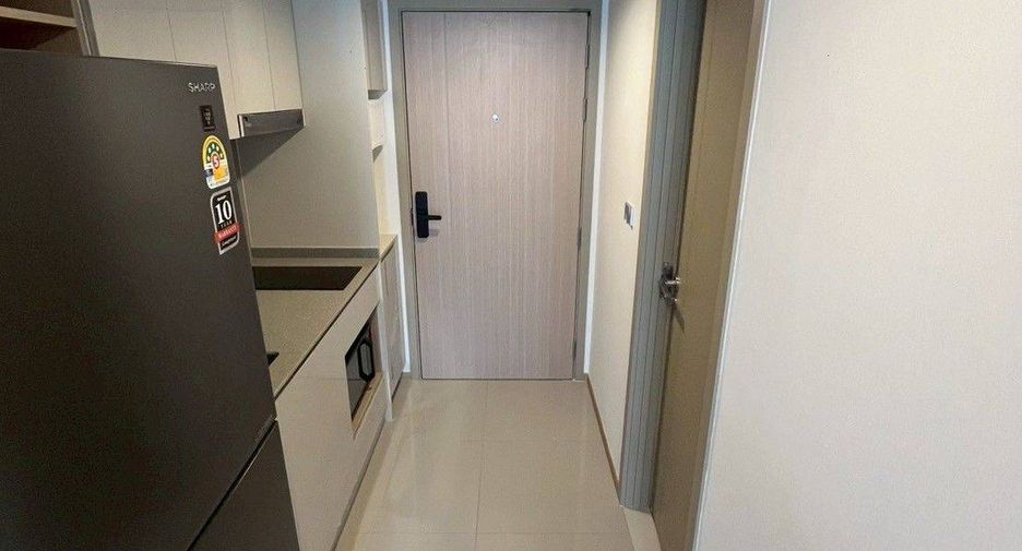 For rent 1 bed condo in Bang Rak, Bangkok