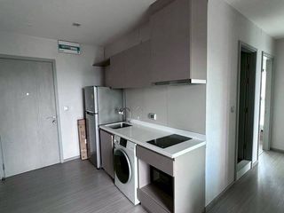 For rent 2 bedrooms condo in Phra Khanong, Bangkok