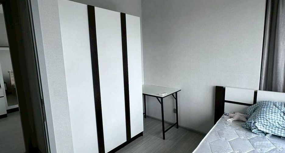 For rent 2 bedrooms condo in Phra Khanong, Bangkok