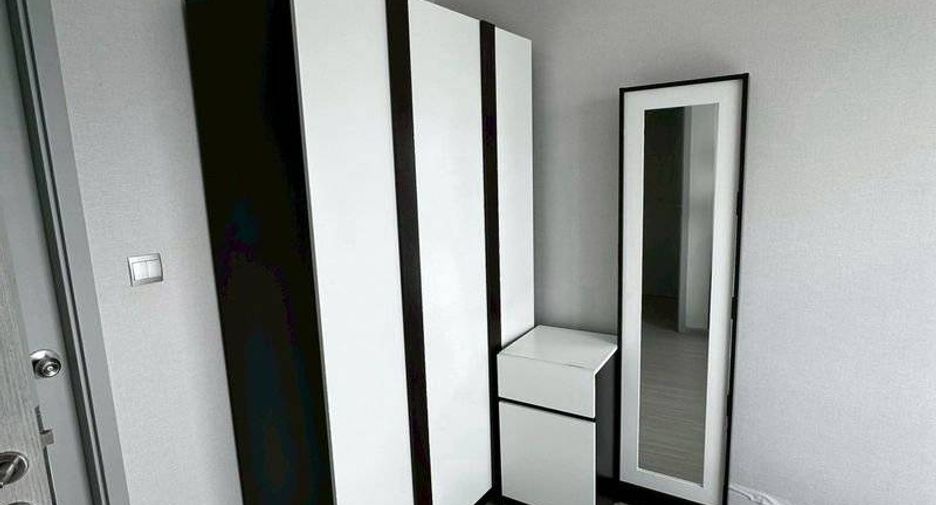For rent 2 bedrooms condo in Phra Khanong, Bangkok