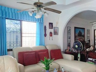 Villa en venta de 3 habitaciones en Bang Lamung, Chonburi