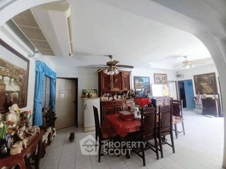 Villa en venta de 3 habitaciones en Bang Lamung, Chonburi
