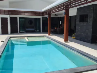 À louer 3 chambres villa à Ko Samui, Surat Thani