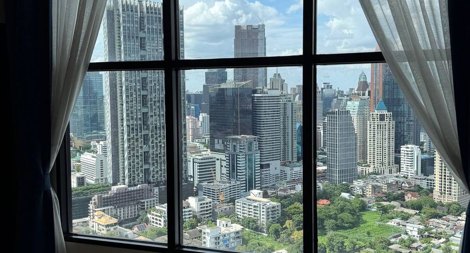 À vendre 1 chambre condo à Sathon, Bangkok