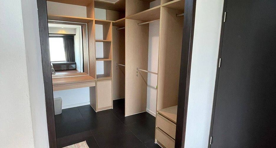 À louer et à vendre 1 chambre condo à Sathon, Bangkok