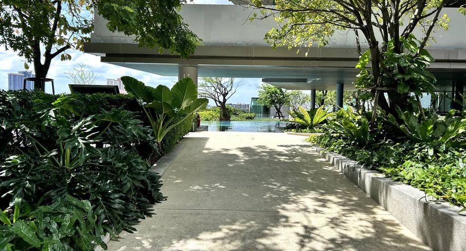 À vendre 1 chambre condo à Bang Sue, Bangkok