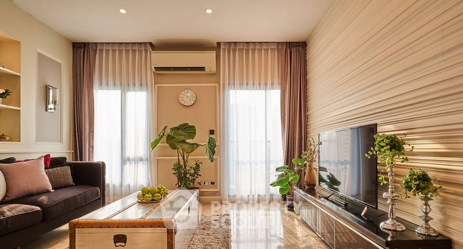For sale 2 bedrooms condo in Khlong Toei, Bangkok