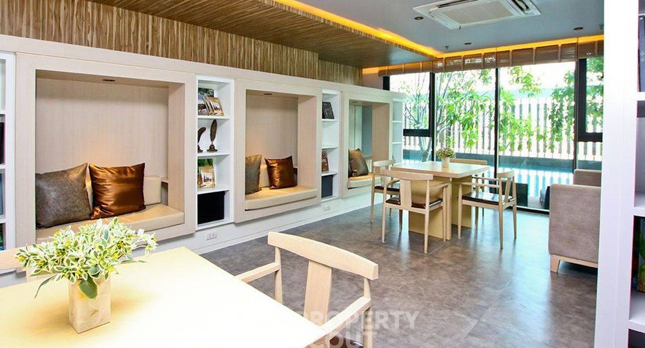 À vendre 1 chambre condo à Bang Sue, Bangkok