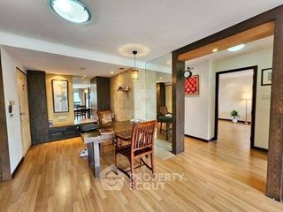 Condo en venta de 2 habitaciones en Yan Nawa, Bangkok