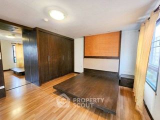 Condo en venta de 2 habitaciones en Yan Nawa, Bangkok