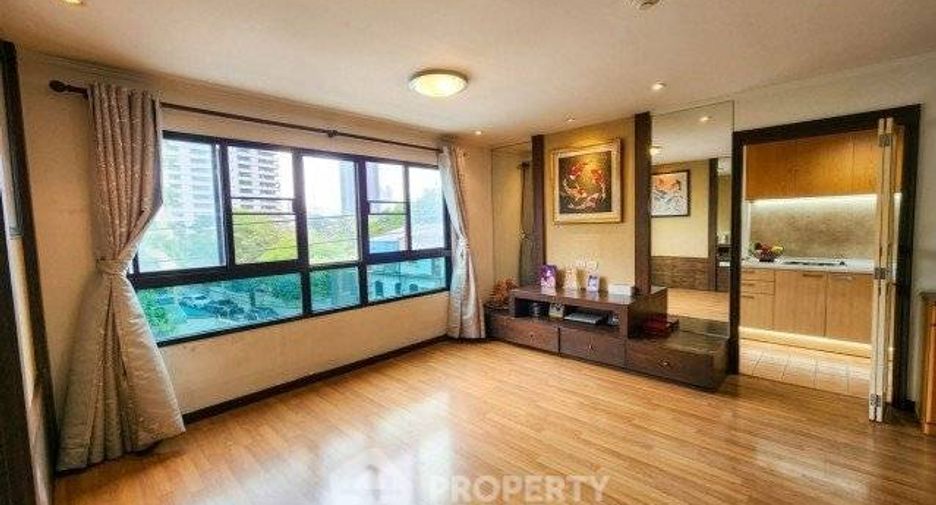 Condo en venta de 2 habitaciones en Yan Nawa, Bangkok