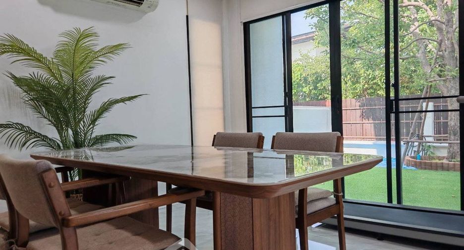 For sale 3 bedrooms house in Prawet, Bangkok