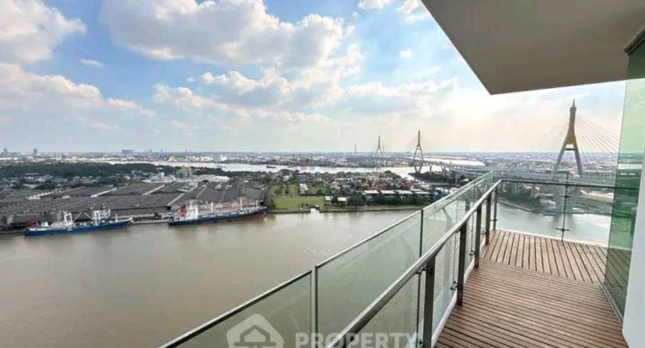 For sale 4 bedrooms condo in Yan Nawa, Bangkok