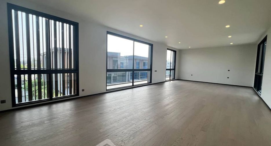 Casa en venta de 5 habitaciones en Bang Khen, Bangkok