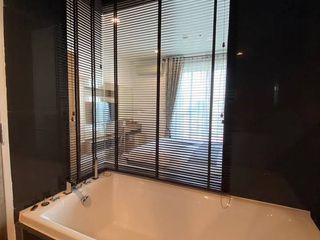 Condo en venta de 1 habitaciones en Phra Khanong, Bangkok