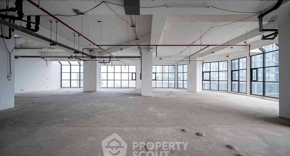 Wohnung zum Kauf mit 4 Zimmer in Sathon, Bangkok