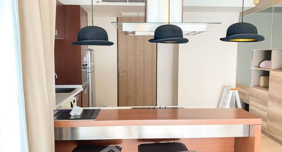 For sale 1 bed condo in Watthana, Bangkok