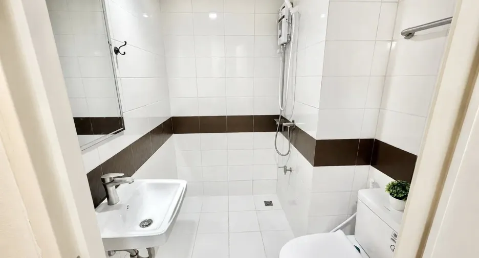 Condo en venta de estudio en Din Daeng, Bangkok