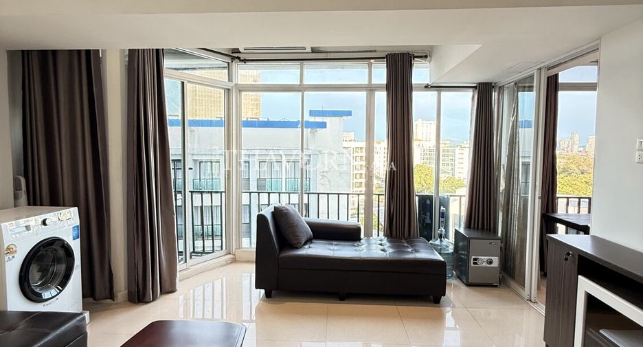 For sale 1 bed condo in Bang Lamung, Chonburi
