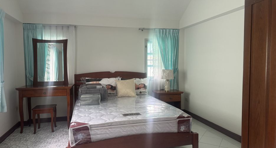 出租 4 卧室 独立屋 在 Bang Lamung, Chon Buri