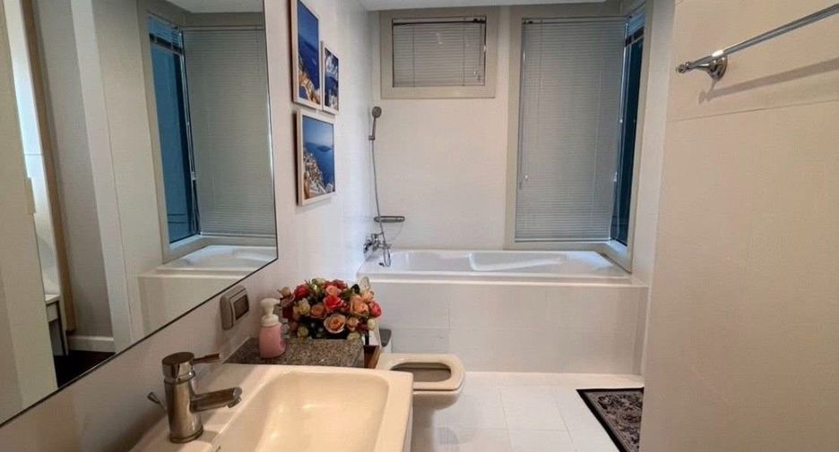 For rent 1 bed condo in Pathum Wan, Bangkok