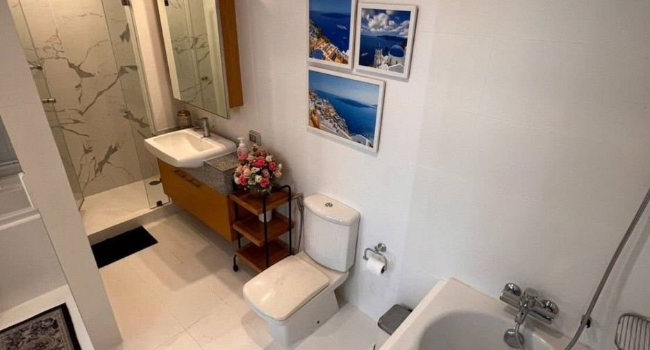 For rent 1 bed condo in Pathum Wan, Bangkok
