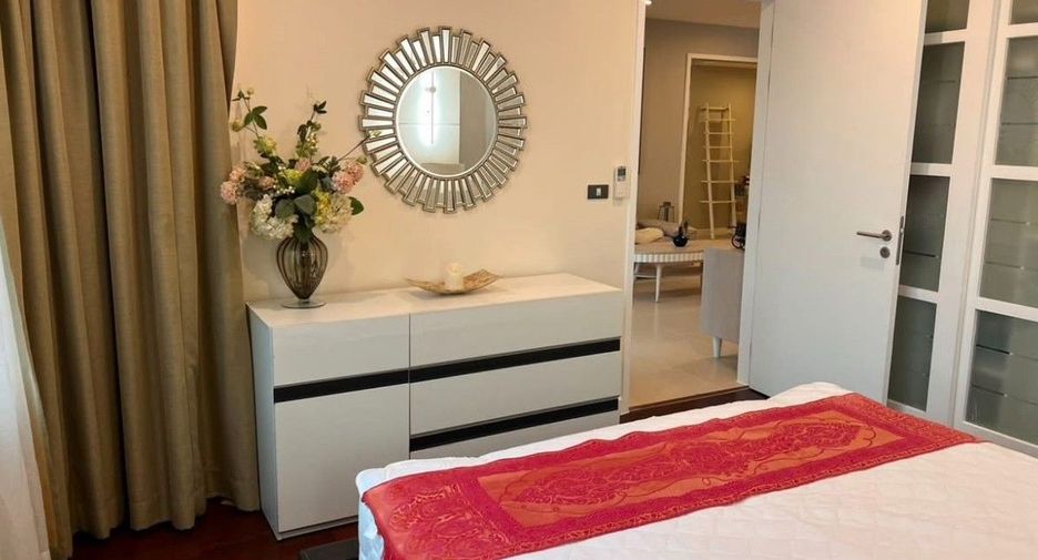 For rent 1 bed condo in Pathum Wan, Bangkok