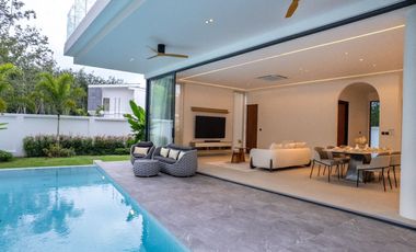 Villa en alquiler de 4 habitaciones en Thalang, Phuket