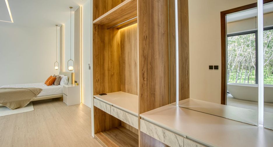 Villa en alquiler de 4 habitaciones en Thalang, Phuket