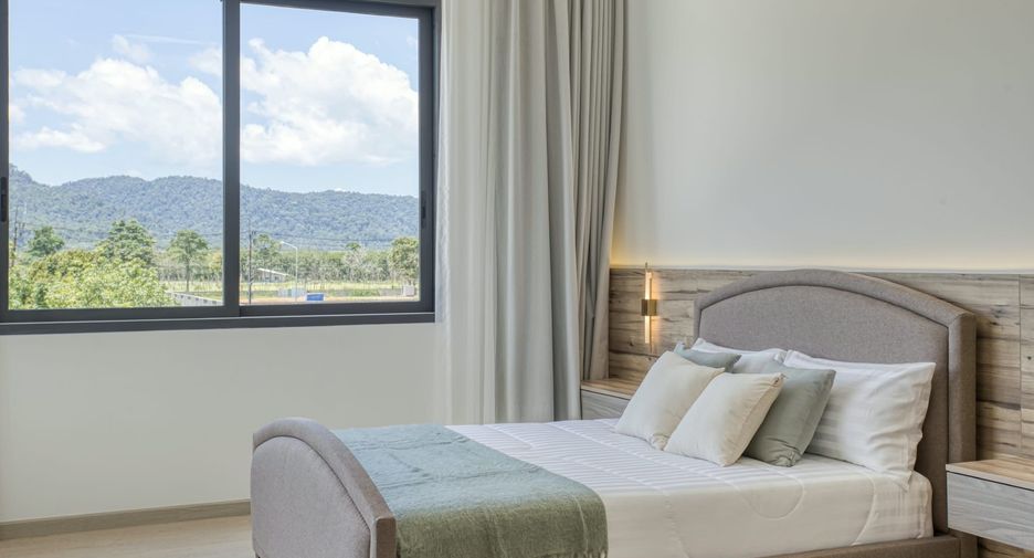 Villa en alquiler de 4 habitaciones en Thalang, Phuket