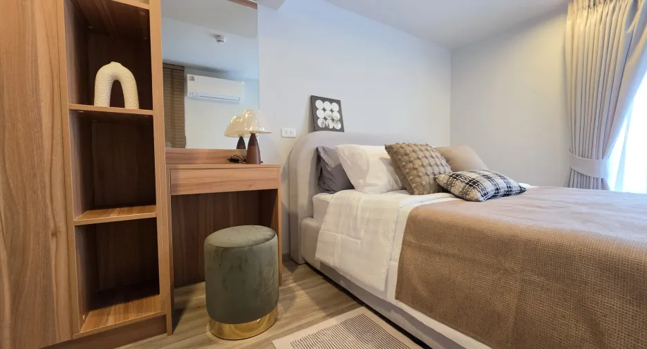 For rent 2 bedrooms condo in Khlong Toei, Bangkok