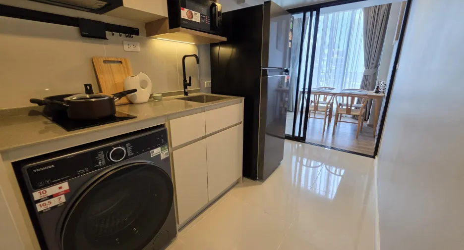 For rent 2 bedrooms condo in Khlong Toei, Bangkok