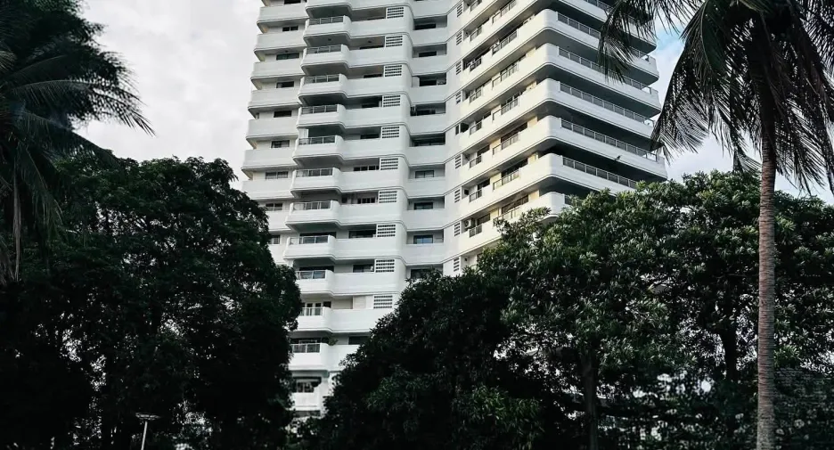 Condo en venta y en alquiler de 3 habitaciones en Rat Burana, Bangkok