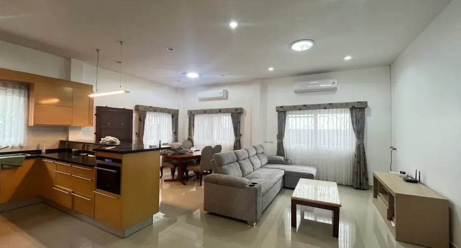 For rent 3 bedrooms house in Bang Lamung, Chonburi