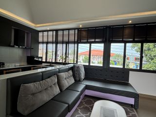 À louer 2 chambres maison à Mueang Phuket, Phuket