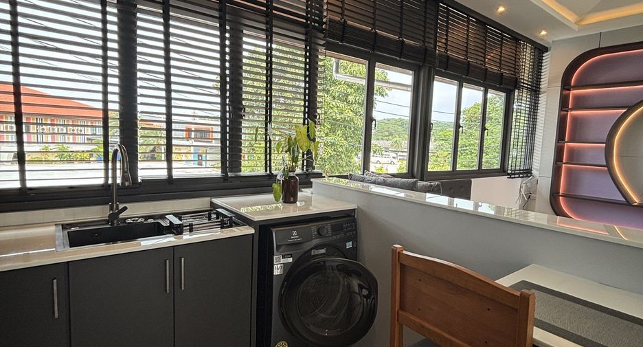 Casa en alquiler de 2 habitaciones en Mueang Phuket, Phuket