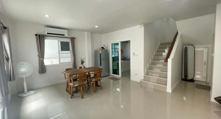 For rent 3 ベッドルーム house in Mueang Chiang Mai, Chiang Mai