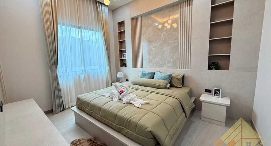 For sale 4 bedrooms house in Bang Lamung, Chonburi