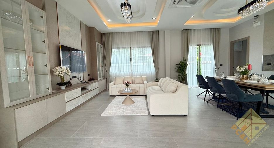 For sale 4 bedrooms house in Bang Lamung, Chonburi