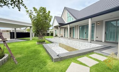 For sale 4 bedrooms house in Bang Lamung, Chonburi