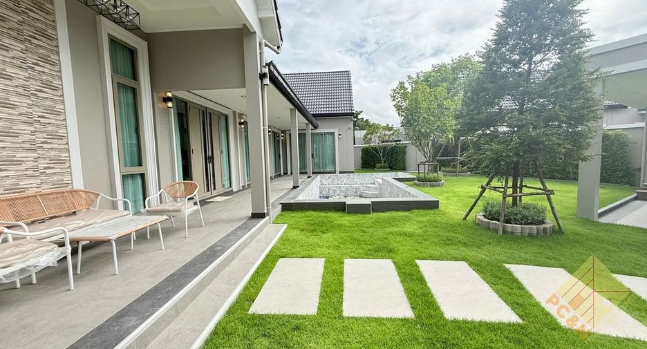 For sale 4 bedrooms house in Bang Lamung, Chonburi