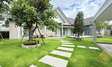 For sale 4 bedrooms house in Bang Lamung, Chonburi