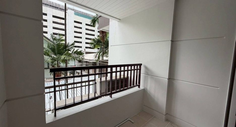 For rent 1 bed condo in Sathon, Bangkok