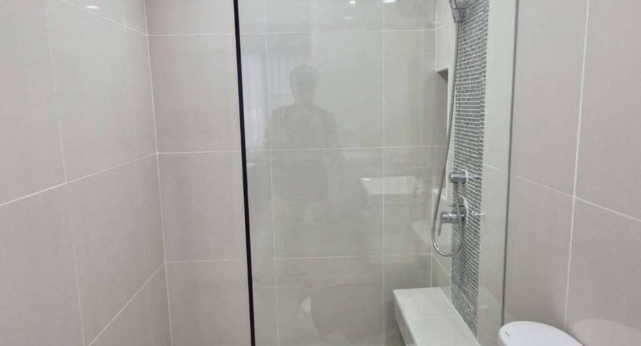 For rent 1 bed condo in Sathon, Bangkok
