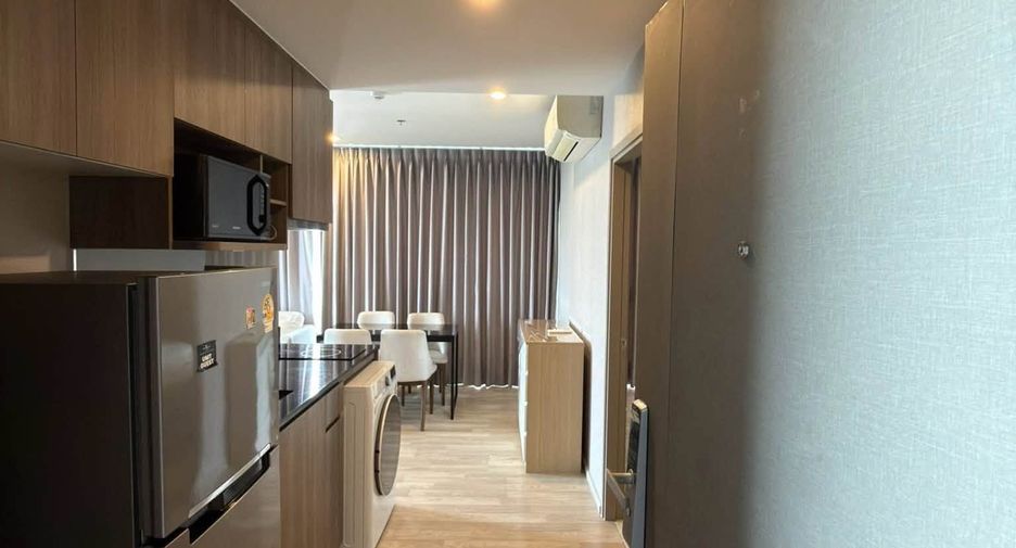 For rent 2 bedrooms condo in Bang Na, Bangkok